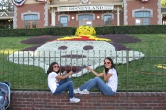 Disneyland, July 09